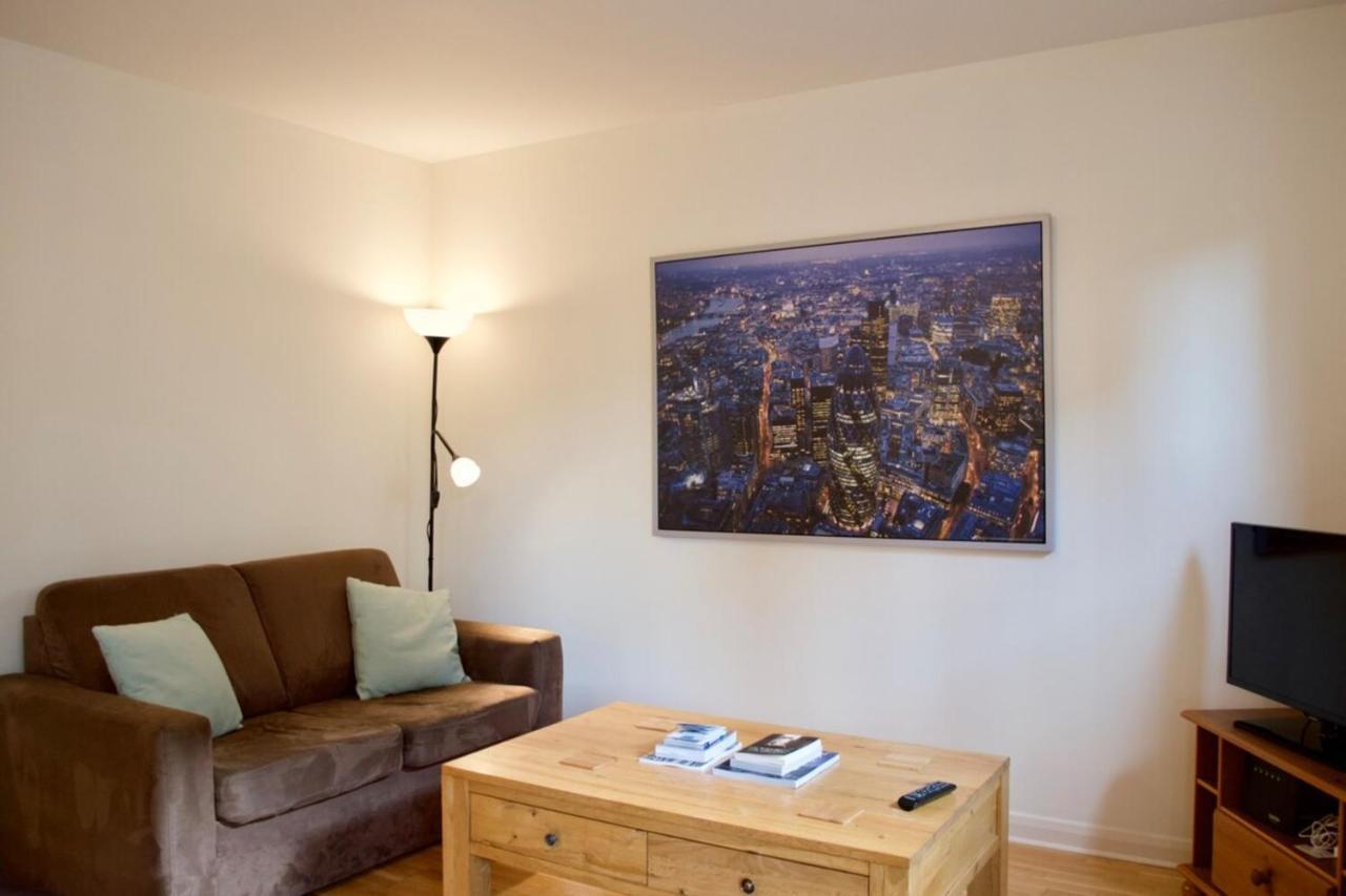Modern 2 Bedroom City Centre Flat 爱丁堡 外观 照片