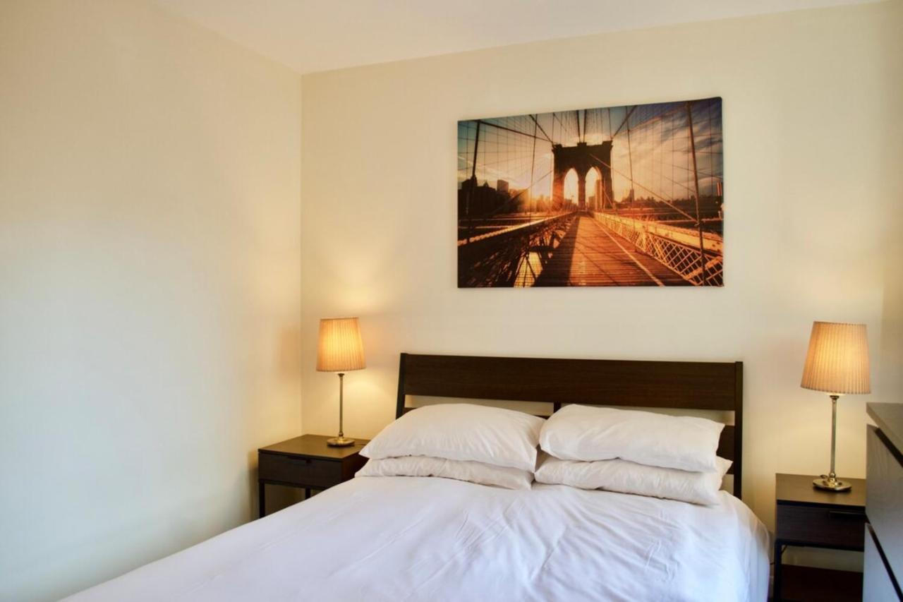 Modern 2 Bedroom City Centre Flat 爱丁堡 外观 照片